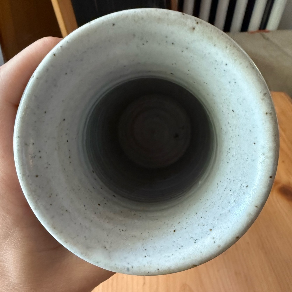 Handcrafted studio pottery with lid blue splash wave design - Picture 10 of 12